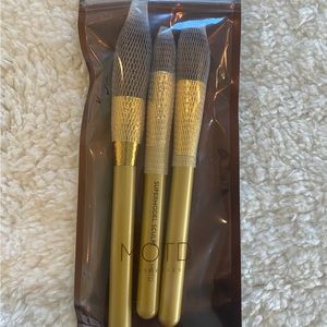 MOTD Gold Goddess Face Makeup Brush Set